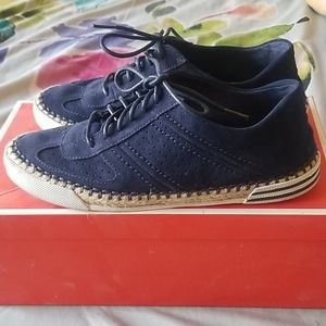 Coach shoes